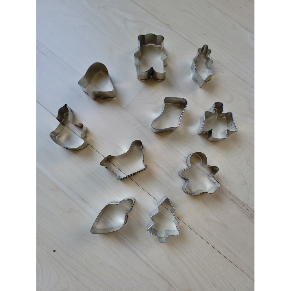 10 Mini Christmas Holiday Themed Cookie Cutters 1" To 2"
